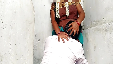 Amateur webcam sex with a brunette with a nice body