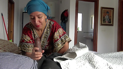 Indian milf is getting a hardcore fuck in her cunt