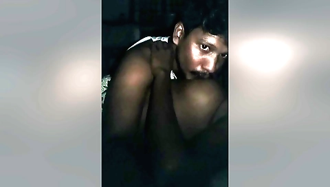 Indian amateur with a beautiful body is making webcam video