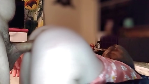 Sexy brunette amateur webcam video - 800kb hd video