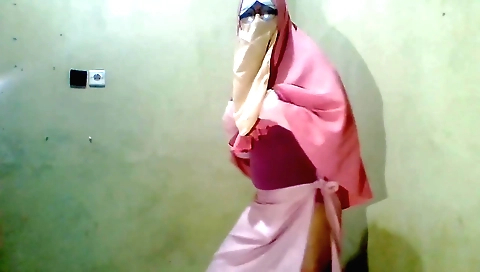 Gorgeous indian girl wears red bikini and shows off