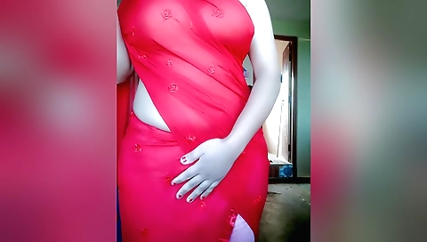 Busty brunette shows off all her amazing boobs on internet