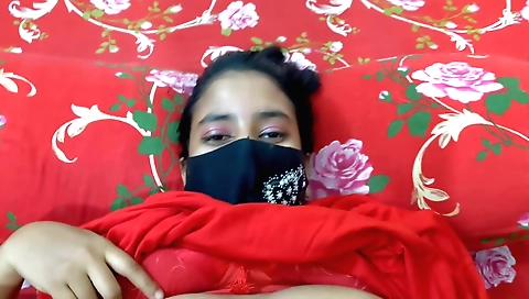 Hottily hot and kinky Indian woman with hair enjoys hootiness