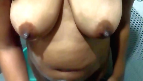 Big titted woman sucks her boyfriend dick before fucking it