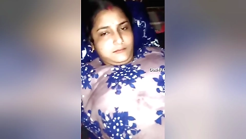 Brunette enjoys hairy pussy sucking cock and licking