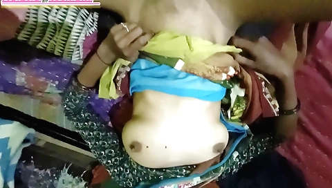 Indian babe with a small ass enjoys anal sex with a dude