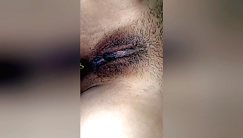 Indian teen with big titties naked and shows her hot face