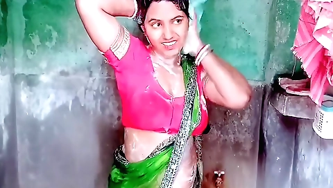 Indian girl shows her feet naked after some walking