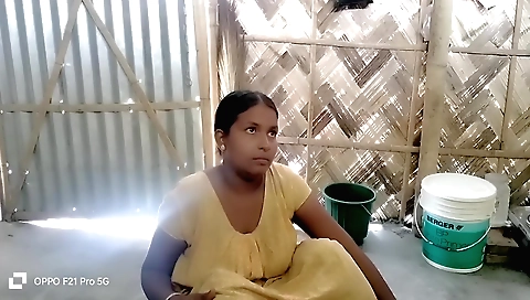 Amateur brunette 18+ with natural tits in the bedroom 2