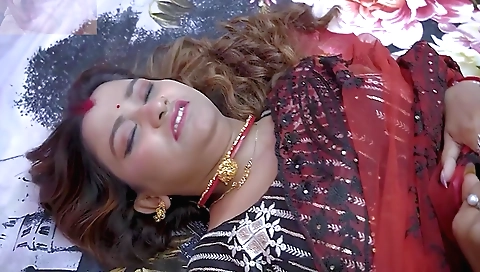 Indian brunette milf gets her tight ass licked and fucked