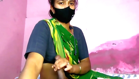 Amateur brunette faces cumshot in homemade hd video