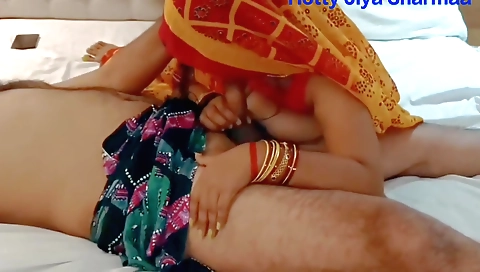 Busty indian wife gets screwed in her sexy yellow saree