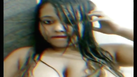 Indian hottie with big ass and round tits shooting herself