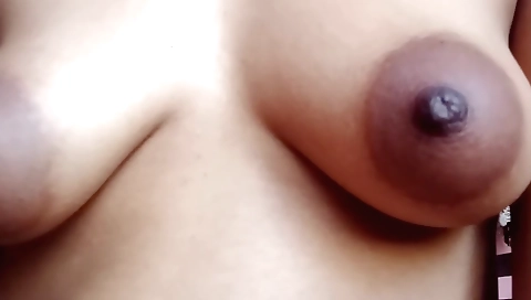 Hairy housewife fucks herself in an amateur solo video