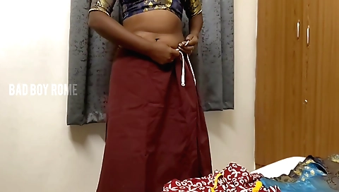 Alone amateur solo girl wants to take a stroll in the park