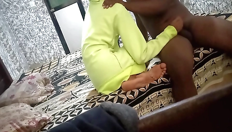 Tamil girl in a webcam bed room shows her 4th sexual love affair