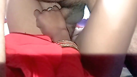 Sexy chubby babe and hairy pussy getting a hot handjob