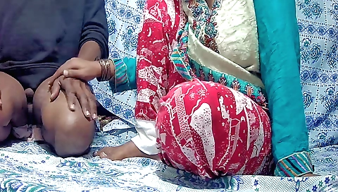 Amateur webcam sex video with a brunette with big boobs