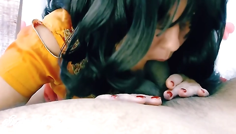 Brunette milf with a nice ass showing off her boobs