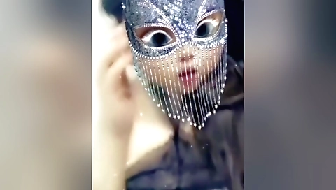 Amateur brunette in big boobed and tits on the bed