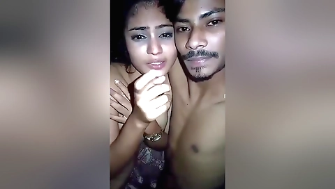 Today Exclusive-sexy Desi Village Lover Romance And Boobs Sucking