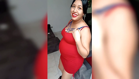 Mature brunette 18+ virgin fuck in amateur porn video