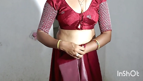 Amateur solo female in a sexy outfit exposing her body