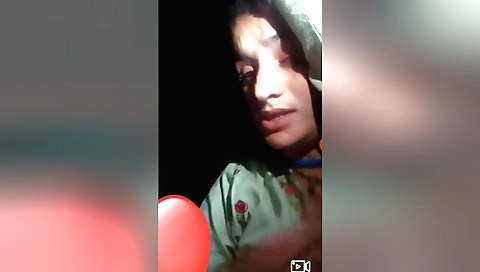 Brunette bhabhi in a red dress gives a nice blowjob