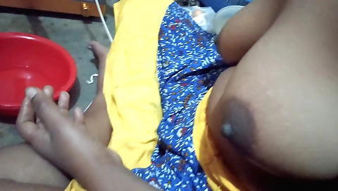 Hot amateur indian porn video with a beautiful babe