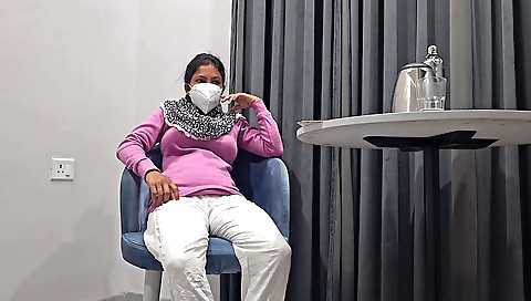 Big tits brunette amateur naked video with no clothes