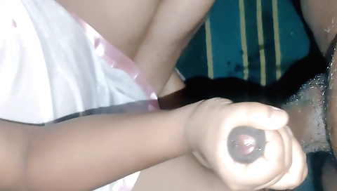 Amateur indian big tits sex video with a big tits girl