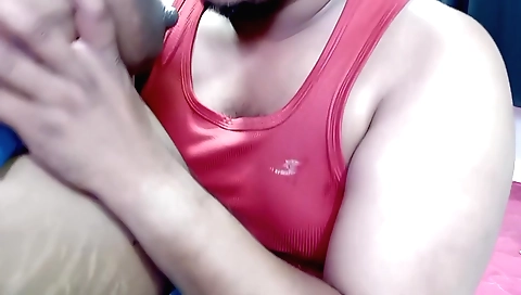 Indian teen suck milk and a deep oral sex on the bed