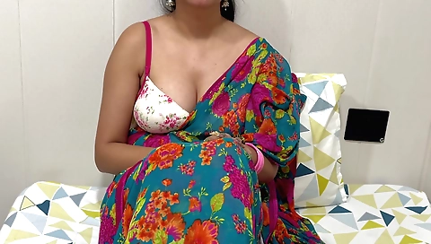 Indian stepmom takes it in front of her horny lover