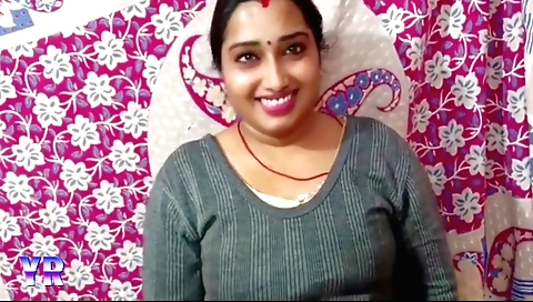 Hot amateur anal fetish video with a gorgeous babe